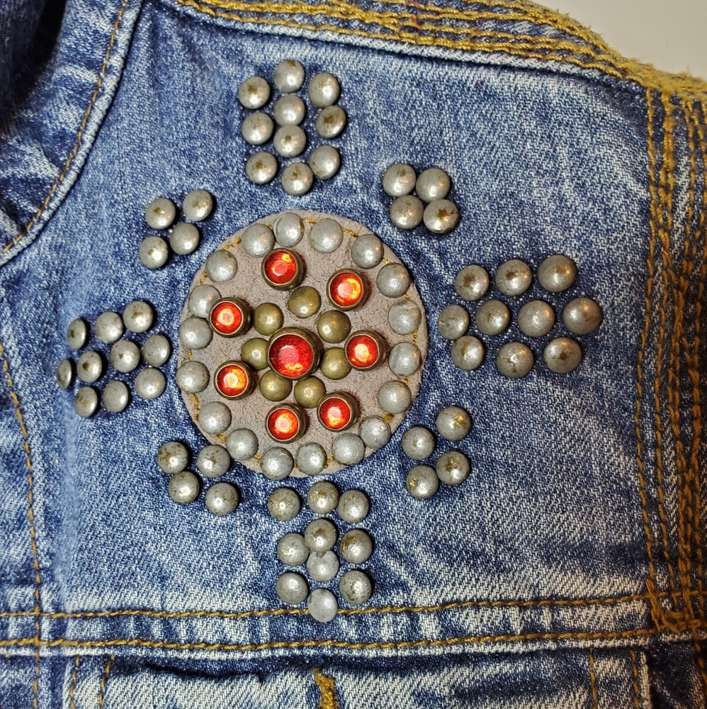 Western Denim Bank Embellished Jacket - Picture 5 of 8